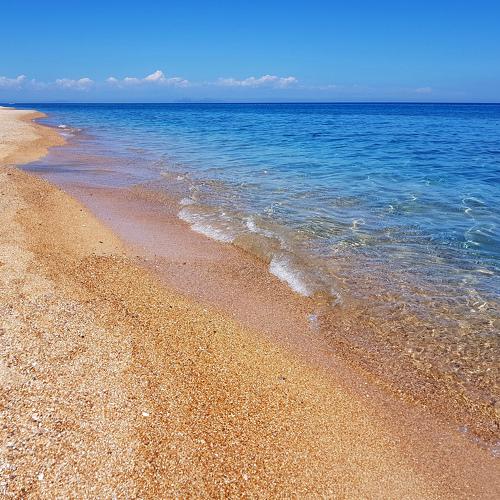 Colors of the sea