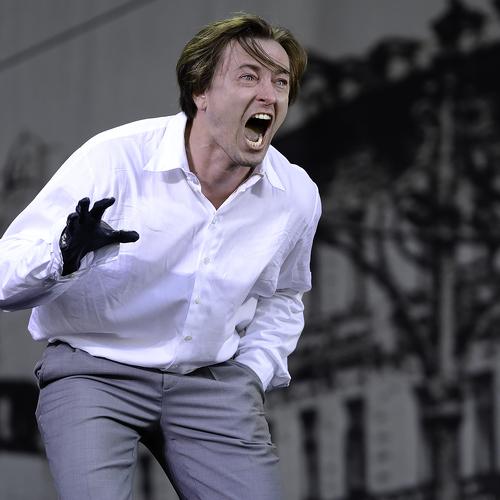 *Черный человек*