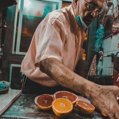 The seller of juices.