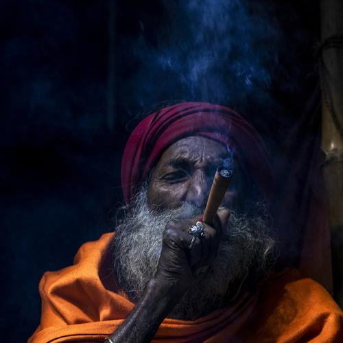 PORTRAIT OF INDIAN SADHU