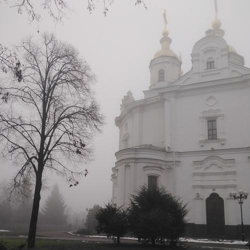 Туман окутал центр города