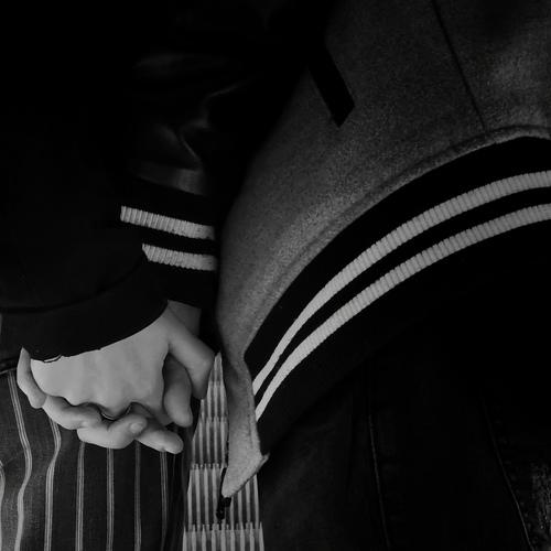 Hold me tight!