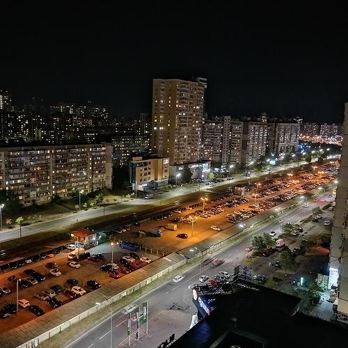 Чудовий огляд з 18-го поверху.