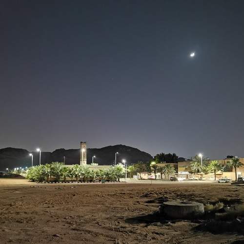 Hai at Night