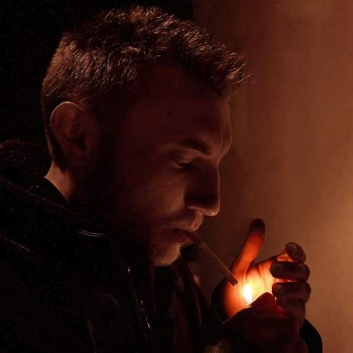 Esti cigaretta