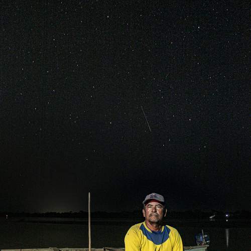 The fisherman and the starry night