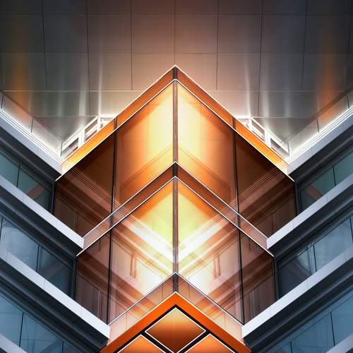 The orange cube