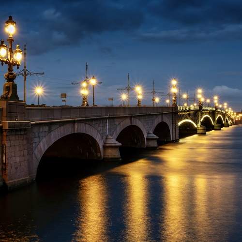 Троицкий мост