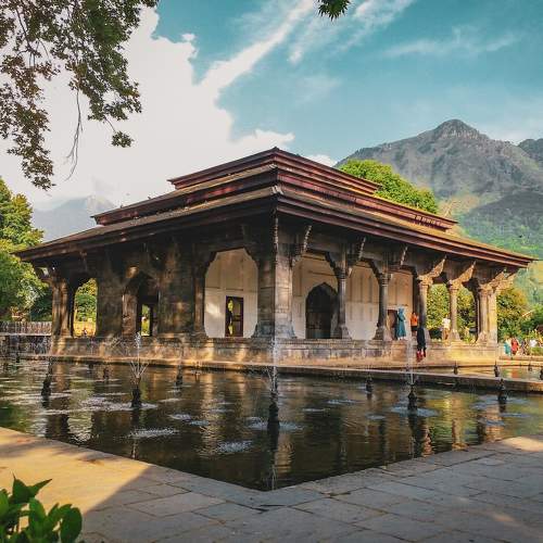 Mughal Architecture in Heaven on Earth "Kashmir"