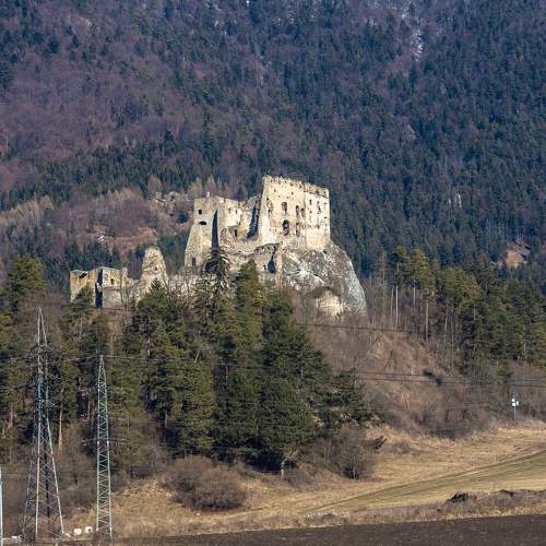 Hrad Likava.