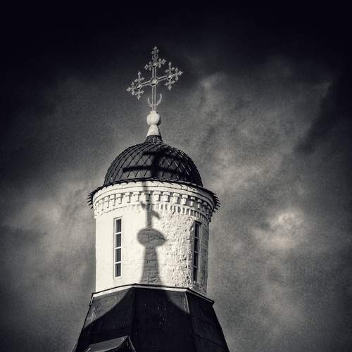 Крест-накрест...