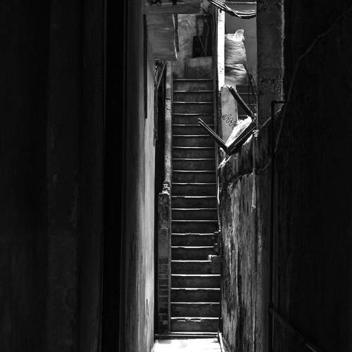 La escalera del pasillo