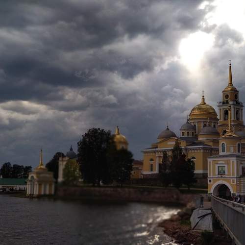Свет