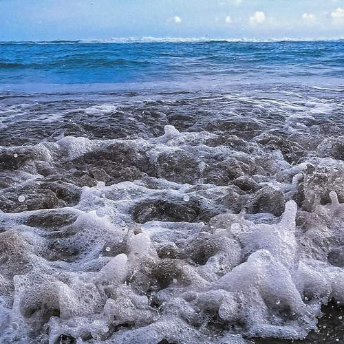 Saltwater foam
