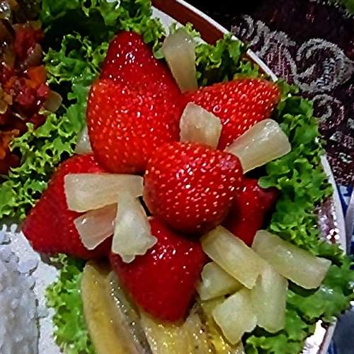 STRAWBERRIES PINEAPPLE BANANA COCKTAIL