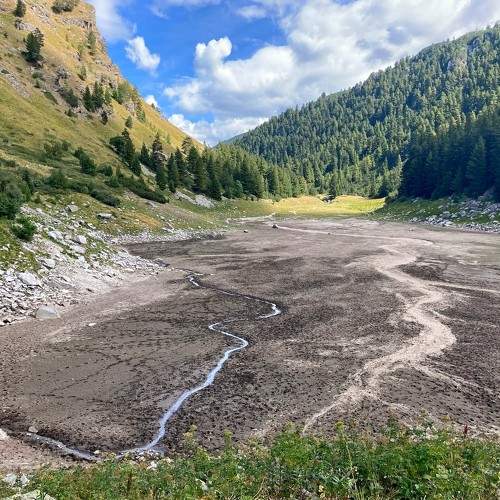 The Dry lake