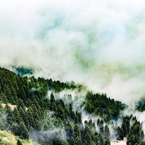 Above the mountains❤
