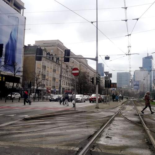 Кривое зеркало столици .