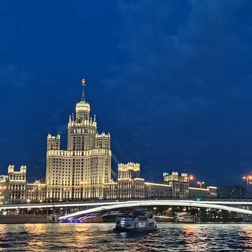 Ночная Москва