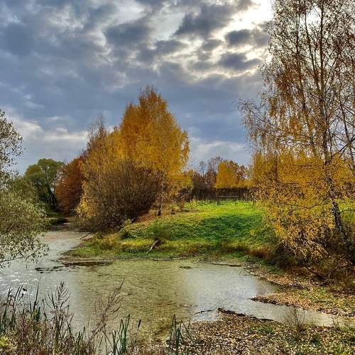 The sky breathed in autumn! Уж небо осенью дышало!/