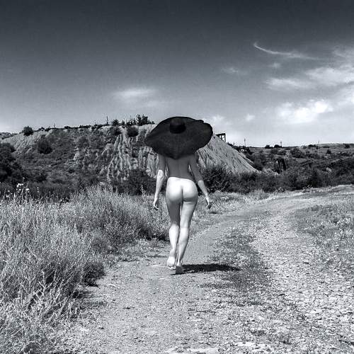 В шляпе / In Hat