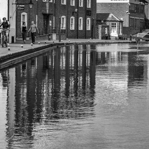 Reflection near the Cannal Side