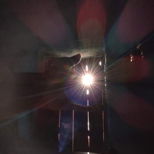 Sun rays through the door✨