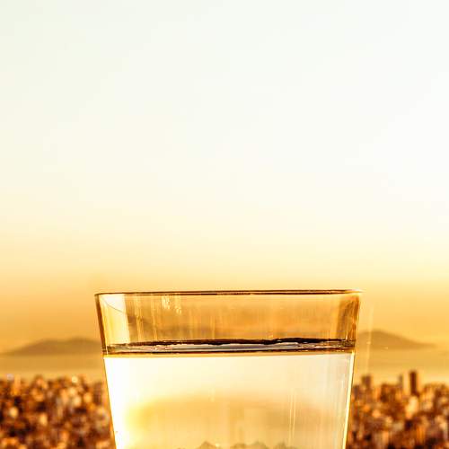 The city inside the glass