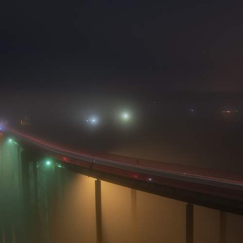 The fog covers the bridge