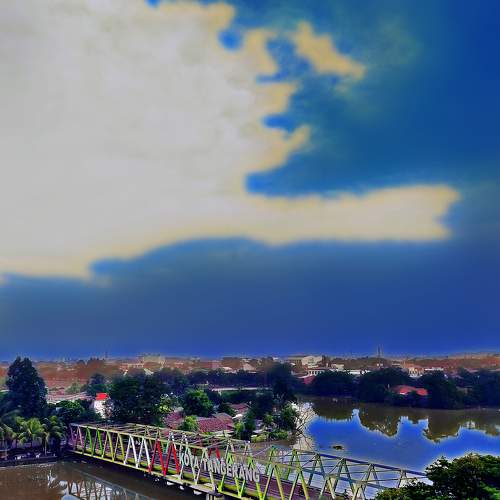 Bridge to the city
