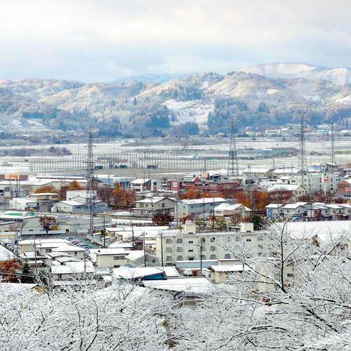 Sagae City Momiji and First Snow
