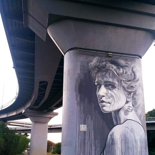 Photo #7107223