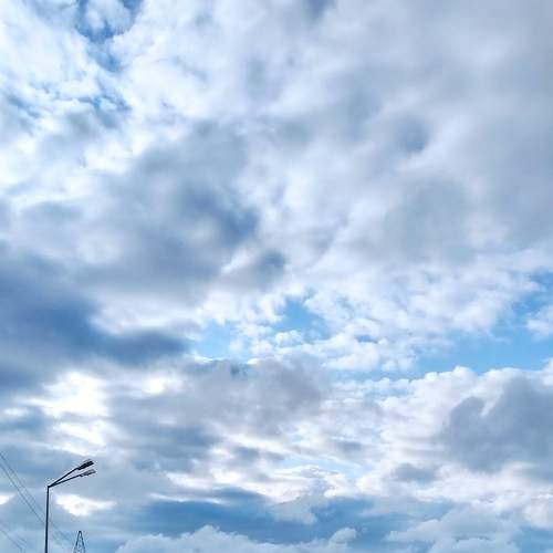 Path to the sea