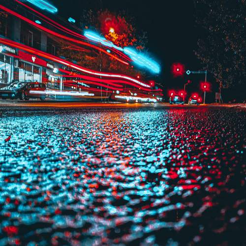 street light reflections at the night