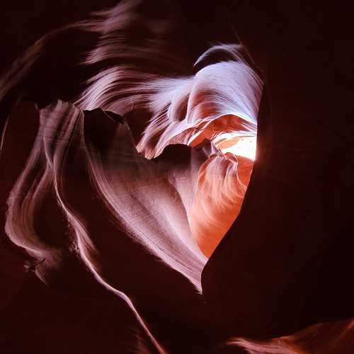 Upper Antelope Canyon HEART