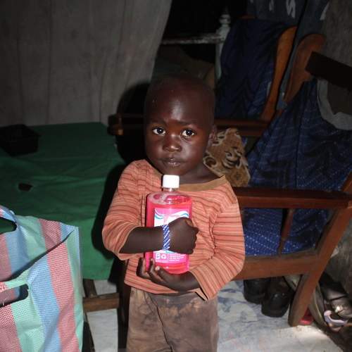 handwash soap distribution in slum of nyalenda kenya