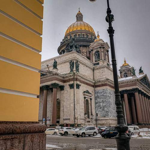 Исаакиевский собор в Санкт-Петербурге