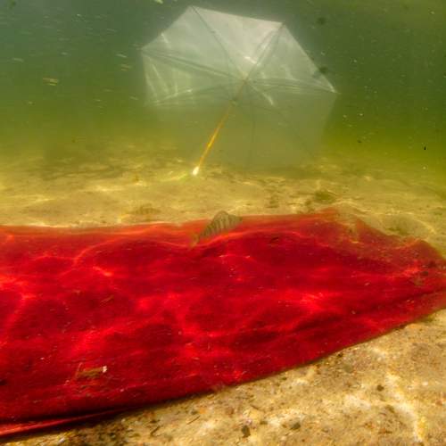 Подводный пляжный загар