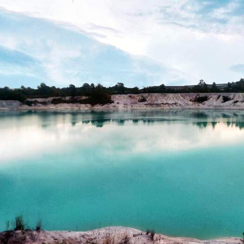 Kaolin Lake