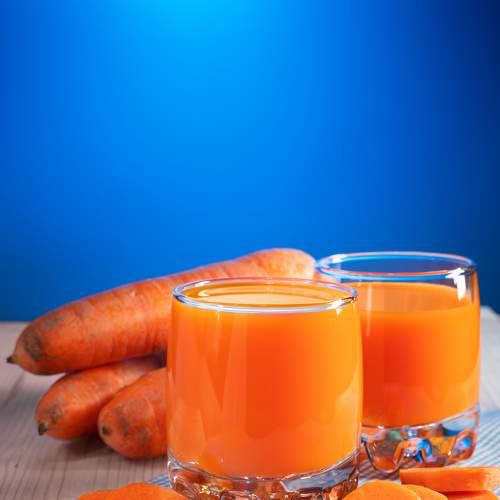 two glasses of carrot juice