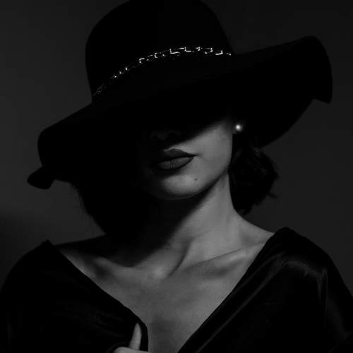 Femme Fatale