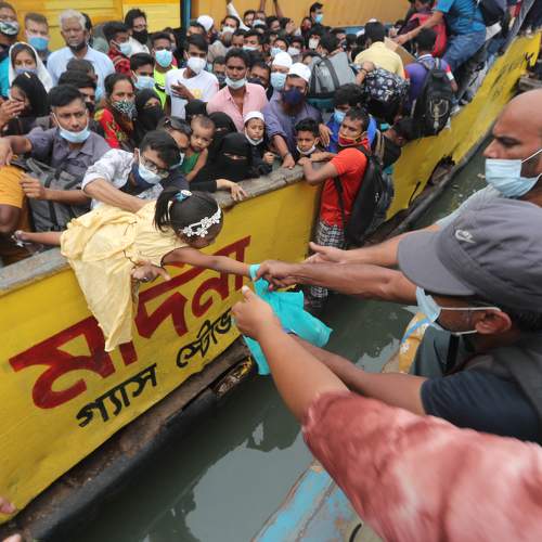 Homebound people scramble for vehicles