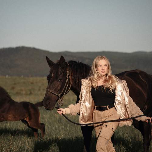Photo #7404788