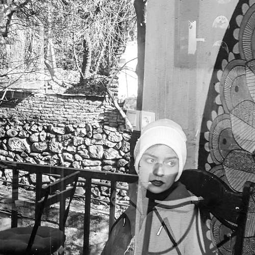 Photo #7448300