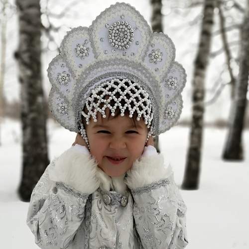 Снежана Сергеевна, снегурка в лесу
