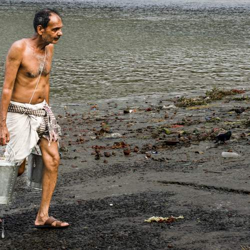 Water carrier