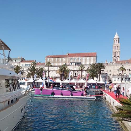 Photo #7646895