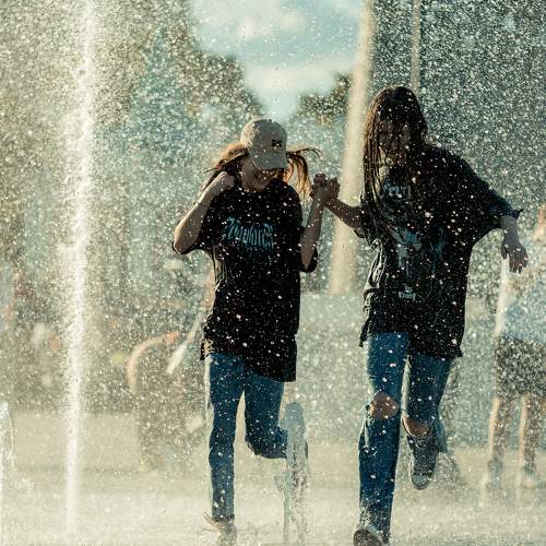 Photo #7698225
