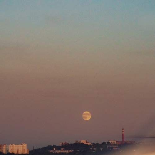 Super moon