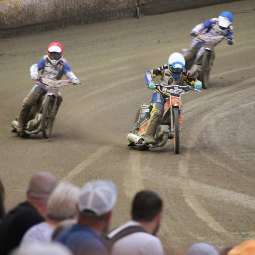Photo #7933147